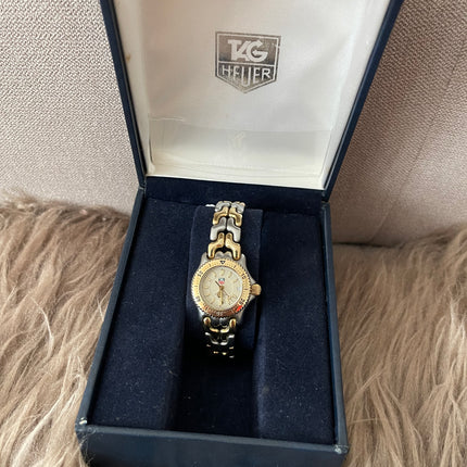 Preloved Authentic TAG Heuer Professional 2000 Series