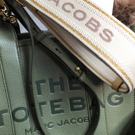 Preloved Marc Jacobs the medium leather tote bag in Green