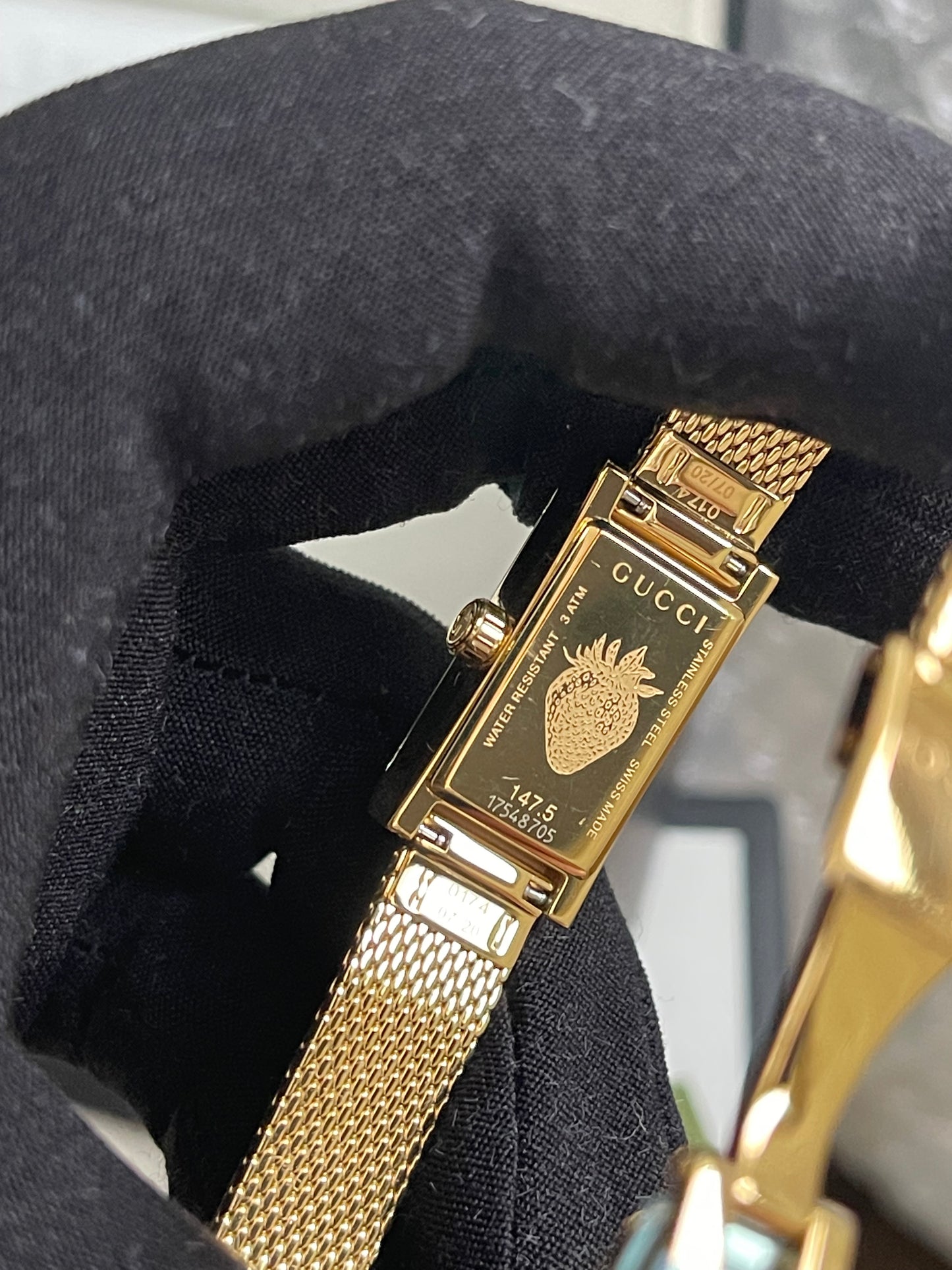 Preloved G-Frame watch