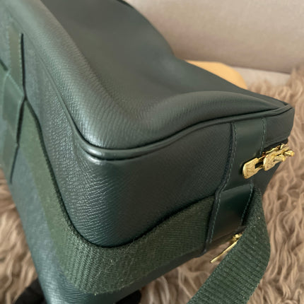 Preloved Authentic Louis Vuitton Green Taiga Leather Reporter PM Messenger Bag