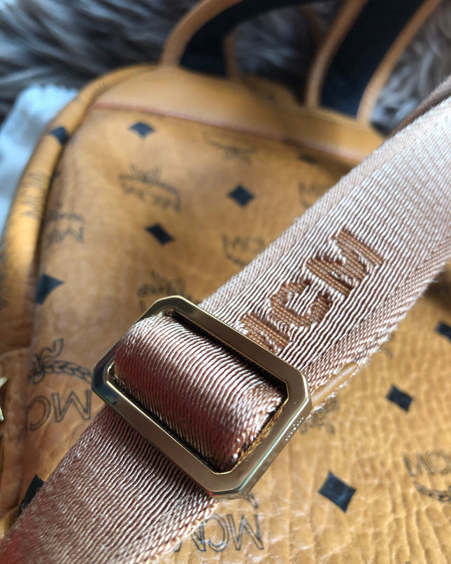 Preloved  MCM Stark Side Studs Backpack
