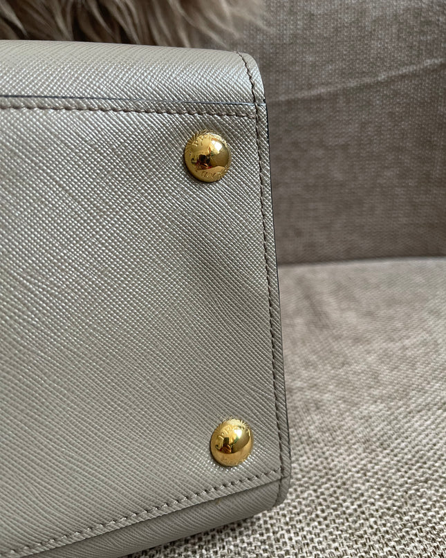 Preloved Authentic Prada Saffiano Lux Tote