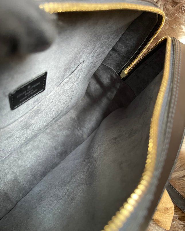Preloved LOUIS VUITTON Voltaire Epi Leather Shoulder Bag