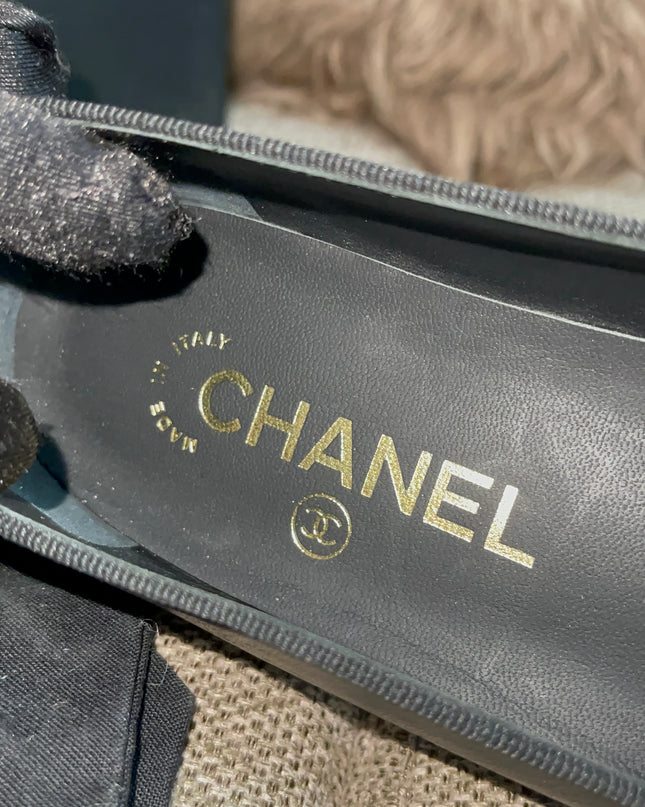 Preloved Authentic Chanel Ballet Flats — Black Lambskin & Patent Cap Toe (Size 35½)