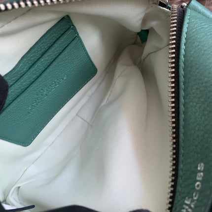 Marc Jacobs The Softshot 21 in cucumber green leather silver-tone hardware