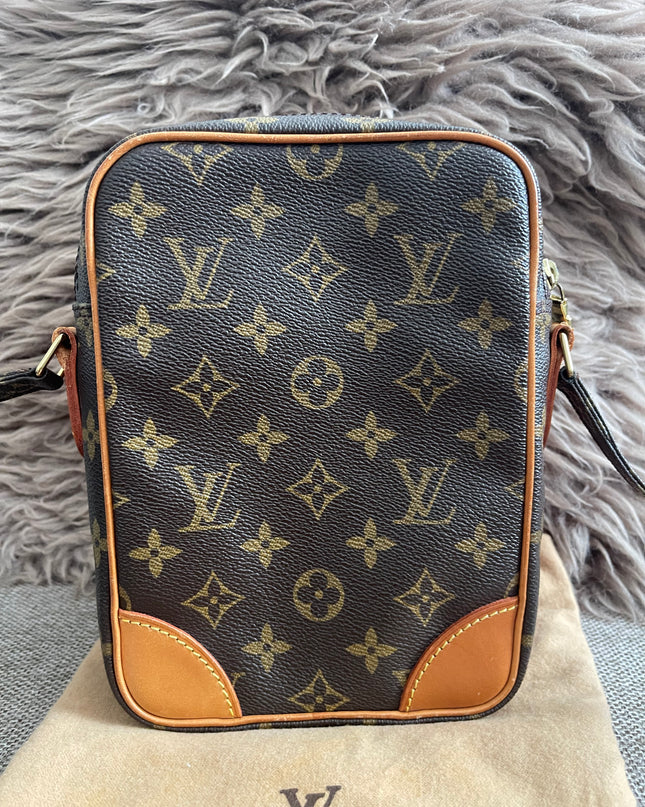Preloved Authentic LV Amazon Crossbody Bag Monogram Canvas