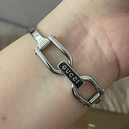 Authentic Preloved Gucci Bangle Watch