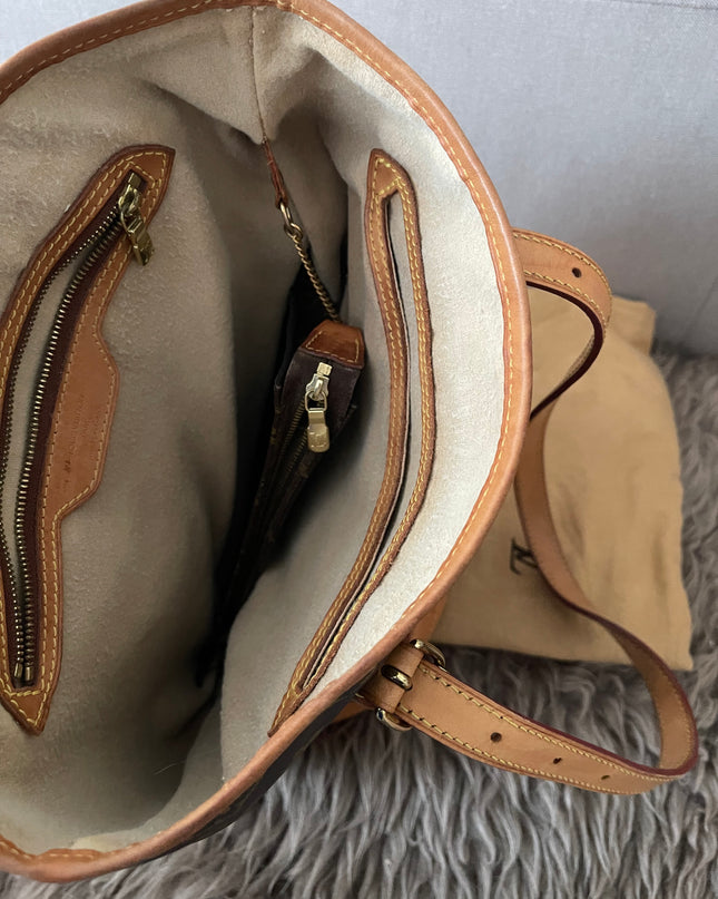 Preloved Authentic Rank B- Louis Vuitton Pre-Owned 2004 GM monogram bucket bag