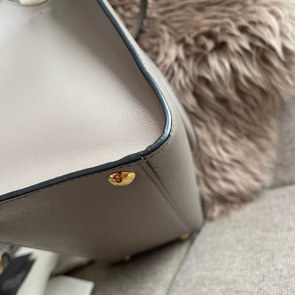 Preloved Authentic Prada Saffiano Lux Tote
