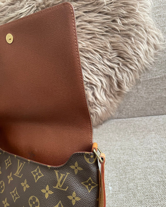 Preloved Authentic Louis Vuitton Musette Tango — Monogram Canvas