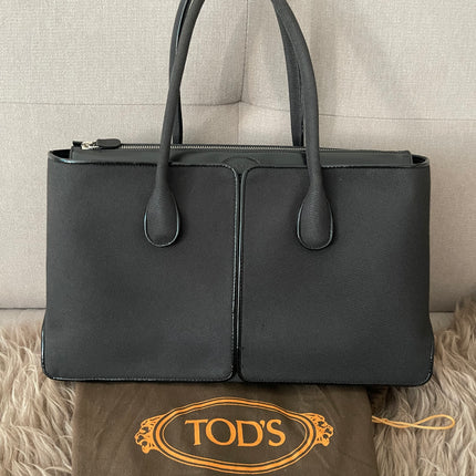 Preloved Authentic  Tod's Medium Di Bag