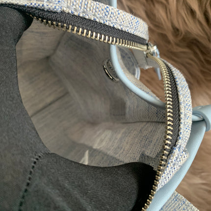 MARC JACOBS 
Canvas Small Summer Tote Bag Blue