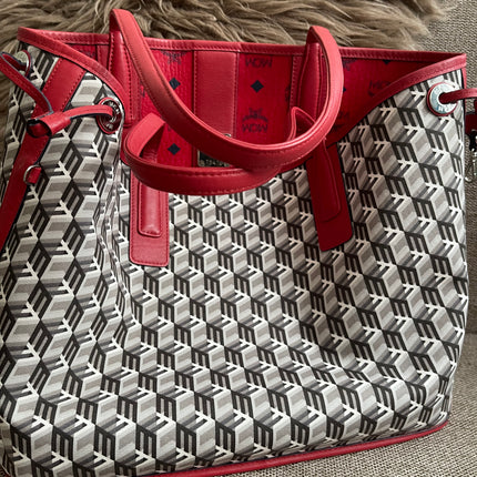 Preloved Authentic MCM Visetos Reversible Liz Shopper Tote – Ruby Red
