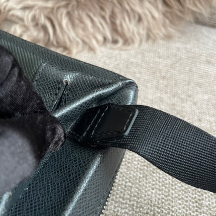 Preloved Authentic Louis Vuitton Taiga Leather Crossbody Bag – Épicéa Green, Silver Hardware