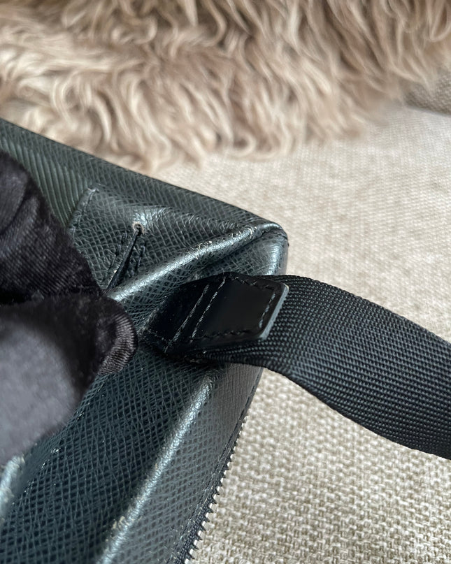 Preloved Authentic Louis Vuitton Taiga Leather Crossbody Bag – Épicéa Green, Silver Hardware