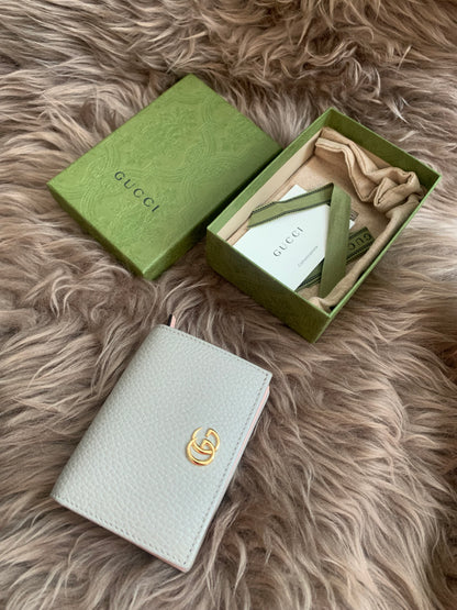 Gucci

GG Marmont card case wallet