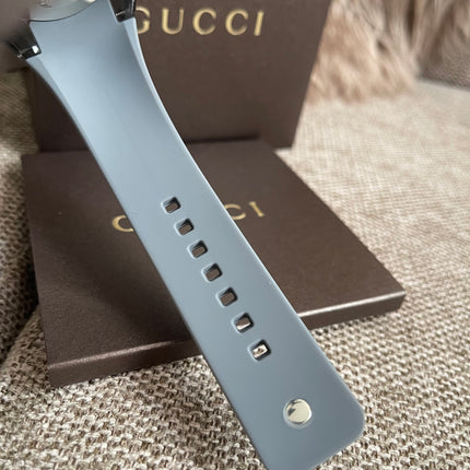 Preoved Authentic Gucci Sync Watch Grey Full Set with Box