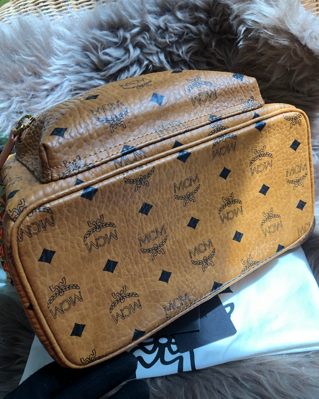 Preloved  MCM Stark Side Studs Backpack