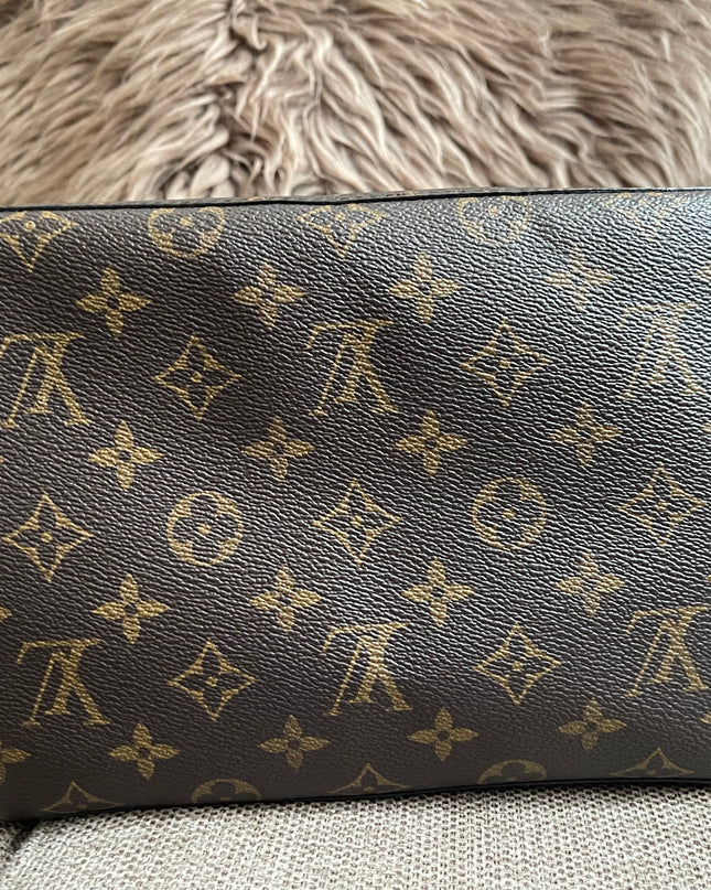 Preloved Authentic Louis Vuitton NéoNoé BB — Monogram Love Lock (Limited Edition)