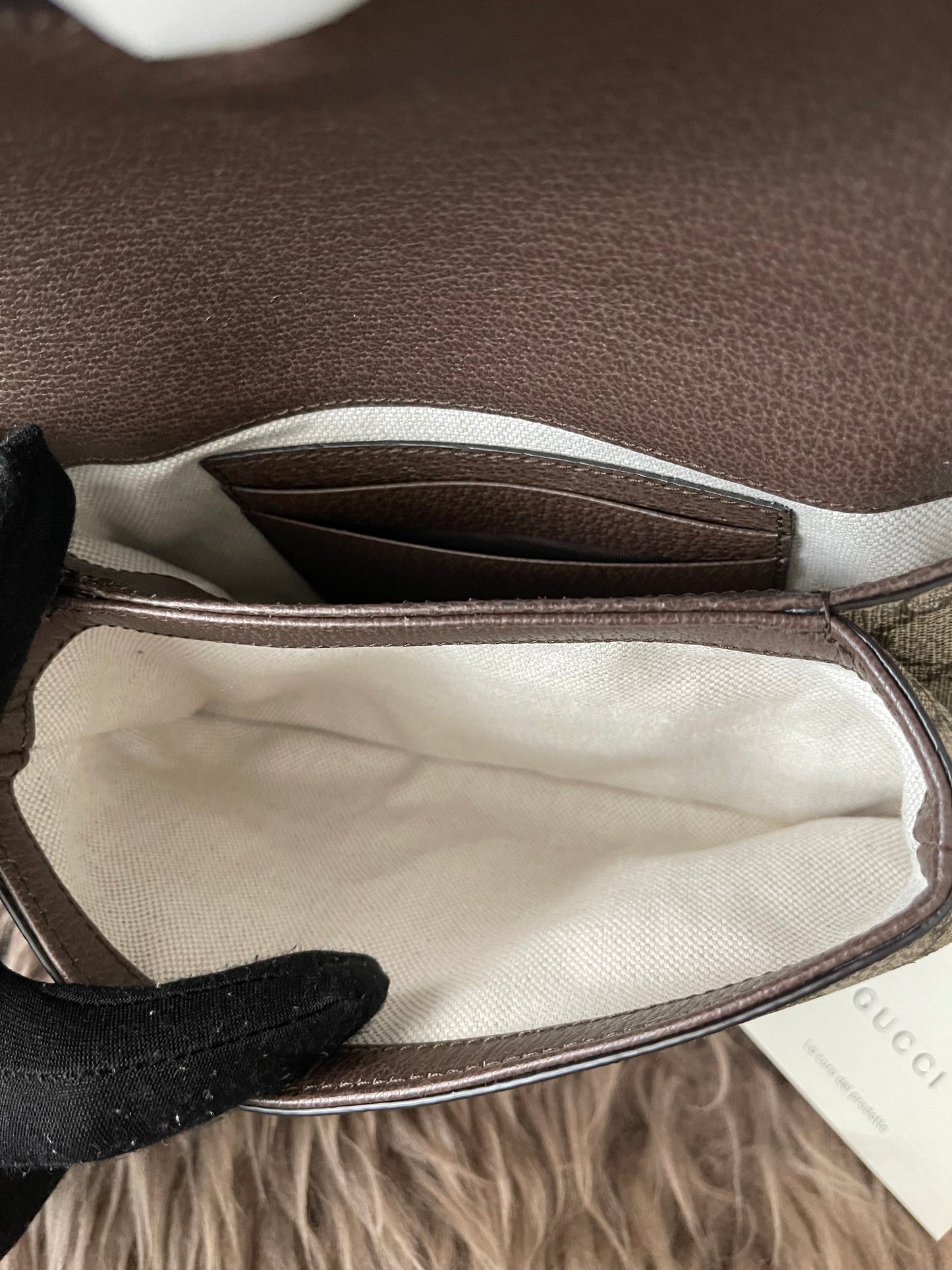 Preloved Authentic Unused Gucci Blondie Belt Bag