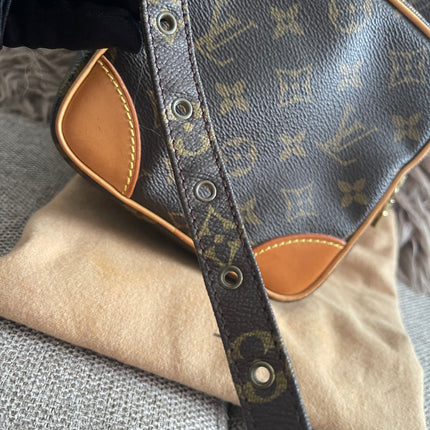 Preloved Authentic LV Amazon Crossbody Bag Monogram Canvas