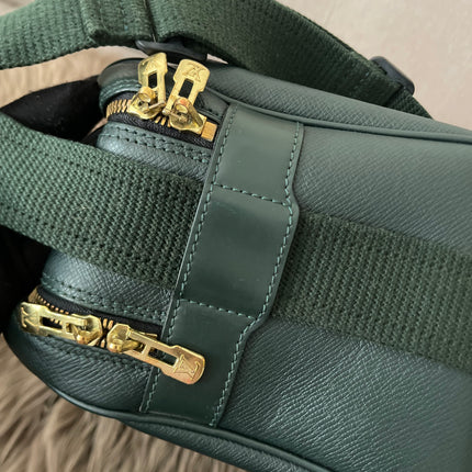 Preloved Authentic Louis Vuitton Green Taiga Leather Reporter PM Messenger Bag