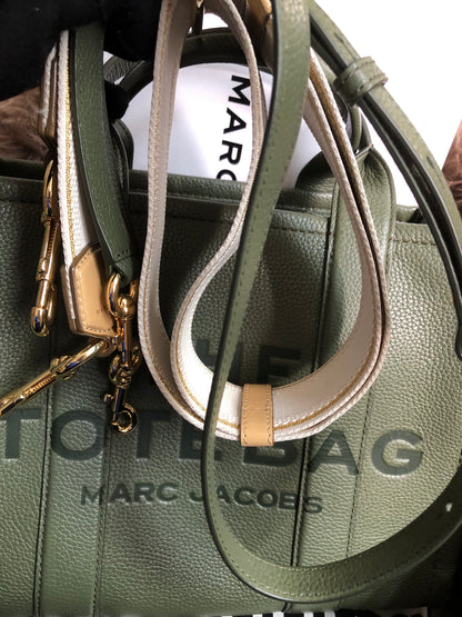Preloved Marc Jacobs the medium leather tote bag in Green