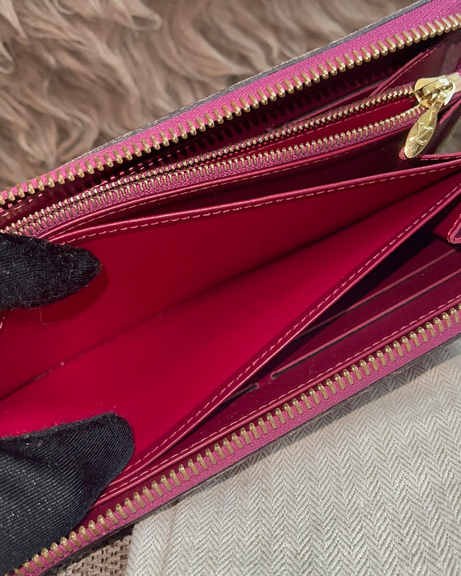 Preloved Authentic Louis Vuitton Vernis Zippy Wallet