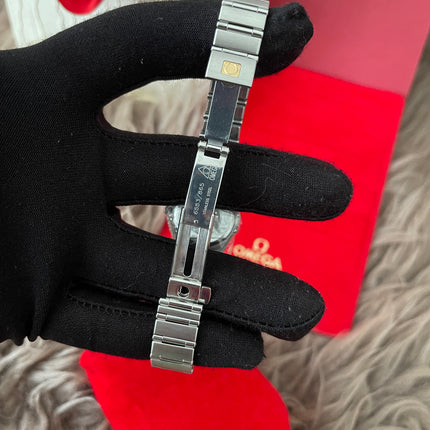 Preloved Authentic Omega Mother Of Pearl Stainless Steel Diamond Constellation