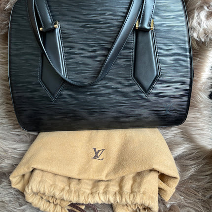 Preloved LOUIS VUITTON Voltaire Epi Leather Shoulder Bag