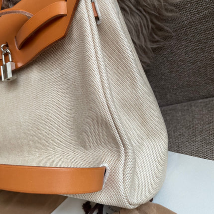 Preloved Authentic Hermes Herbag Zip