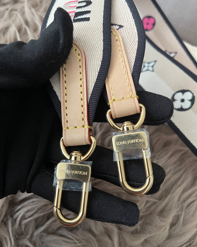 Preloved Authentic Unused Louis Vuitton logo jacquard canvas shoulder strap