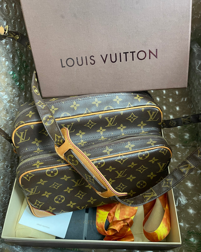 Preloved Louis Vuitton 2005 Nil messenger bag