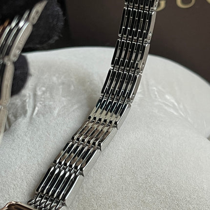 Preloved Authentic Gucci 8600L Ladies Watch — Two-Tone Rose Gold & Silver GG Dial