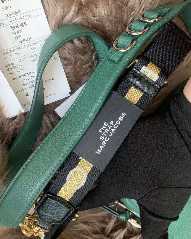Marc Jacobs The Softshot 21 in cucumber green leather silver-tone hardware