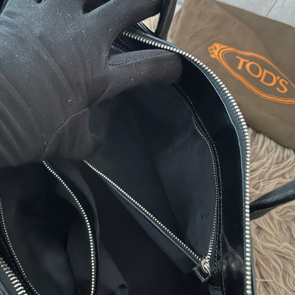 Preloved Authentic  Tod's Medium Di Bag