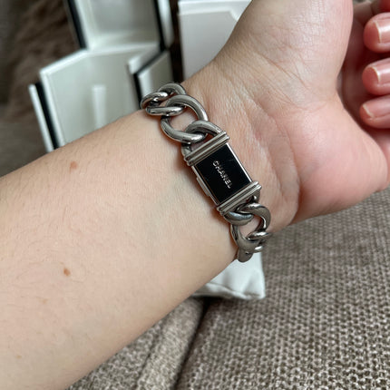 Preloved Authentic Chanel Première Gourmette Chain Watch