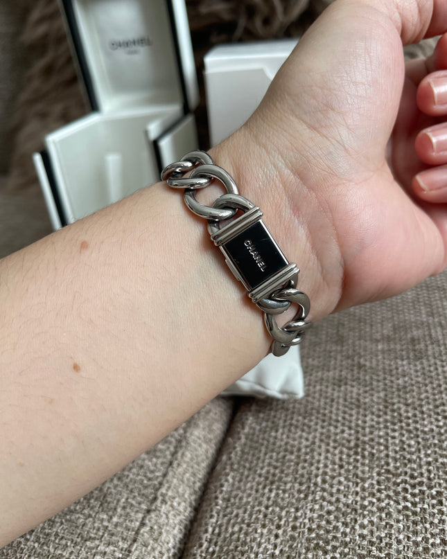 Preloved Authentic Chanel Première Gourmette Chain Watch