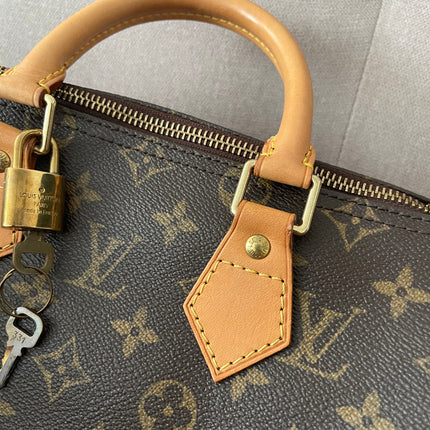 Preloved Authentic Louis Vuitton Speedy 25