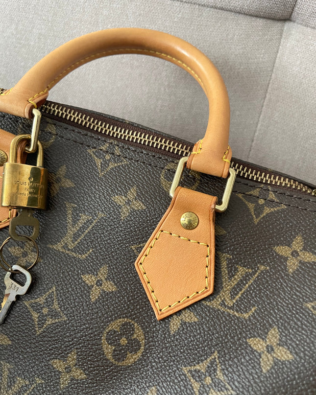 Preloved Authentic Louis Vuitton Speedy 25