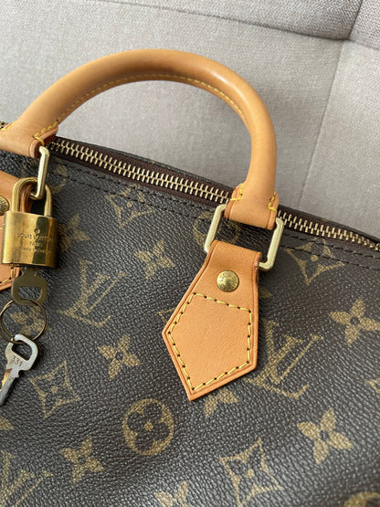 Preloved Authentic Louis Vuitton Speedy 25