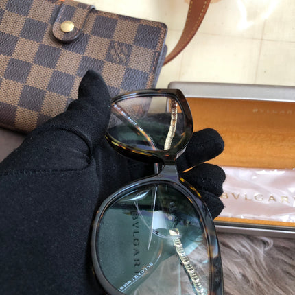 Preloved Unused Bvlgari Cat-Eye Eyeglasses