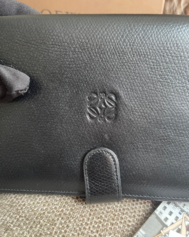 Preloved Authentic Loewe Bifold Wallet Black Grained Leather