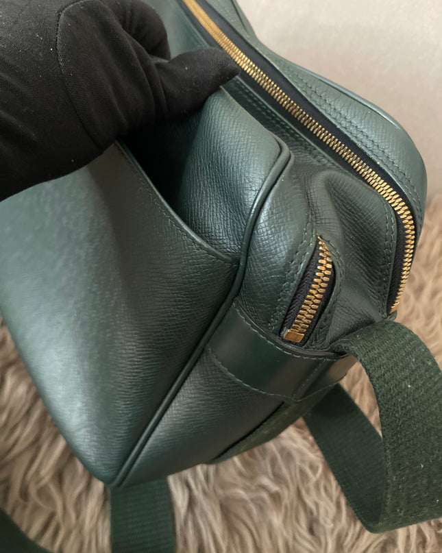 Preloved Authentic Louis Vuitton Green Taiga Leather Reporter PM Messenger Bag