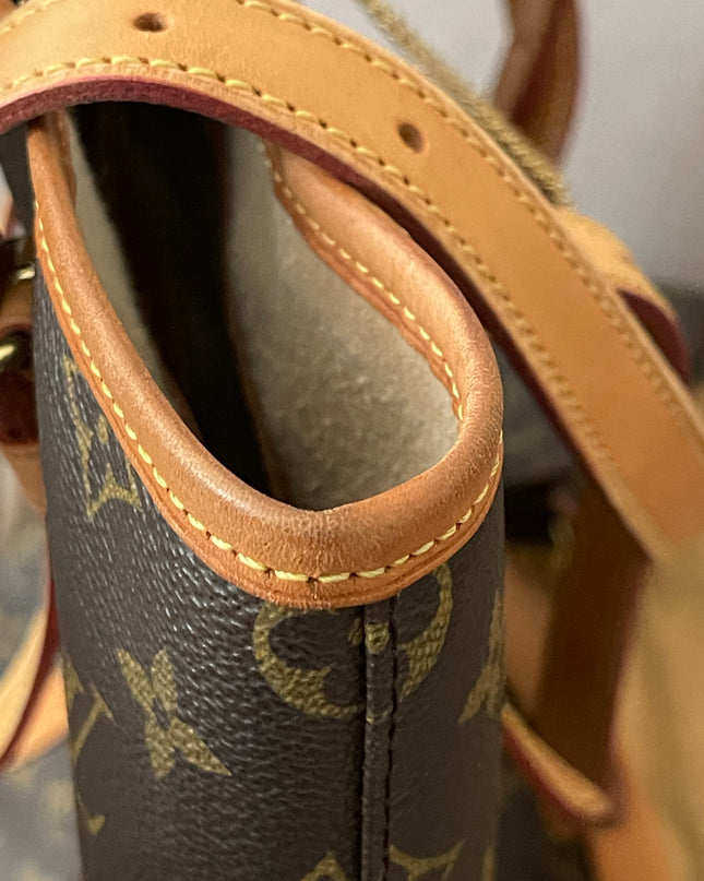 Preloved Authentic Rank B- Louis Vuitton Pre-Owned 2004 GM monogram bucket bag