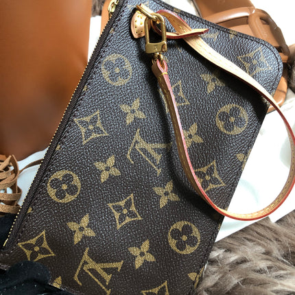 Preloved Louis Vuitton Monogram Neverfull Pouch