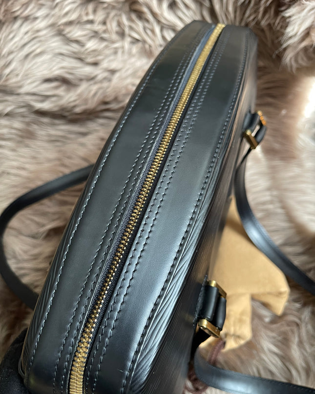 Preloved LOUIS VUITTON Voltaire Epi Leather Shoulder Bag