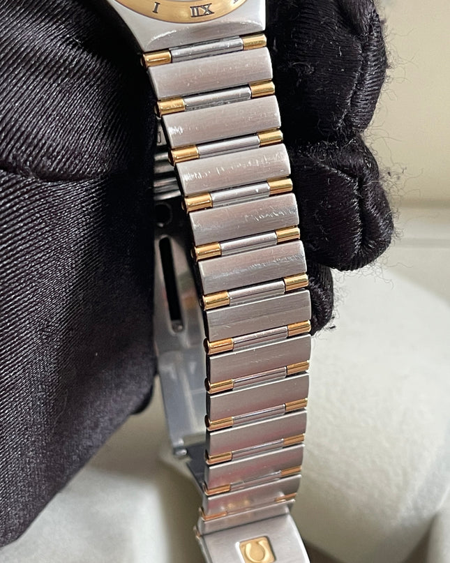 Preloved Authentic Omega Constellation 22.5 mm, Steel - Yellow Gold on Steel - Gold Full Bar