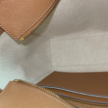 Preloved Authentic Tory Burch Emerson Tote in Light Taupe