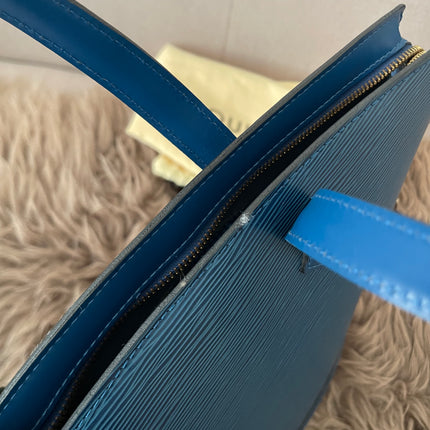 Preloved Authentic Louis Vuitton Saint Jacques bag in blue Epi leather